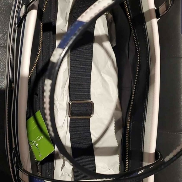 Kate Spade Kaylie Baby Bag New with tags - Picture 3 of 6